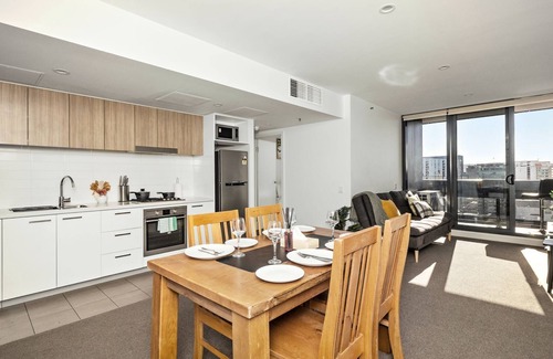 Adelaide Central Business District Apartment | 2 BR Apartment with Stunning Views and Car Parking
