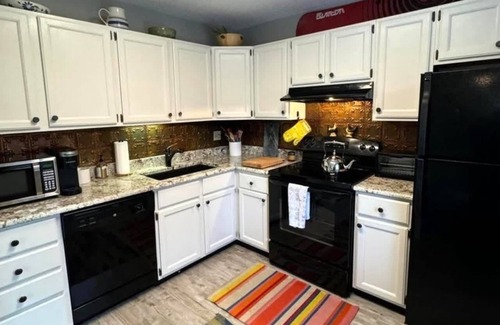 Hancock Condo | 2 BR Jiminy Peak w Mountain View Sleeps 7 Gorgeous