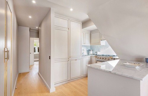 Chelsea Apartment | 2 BR refurbishhed penthouse - Sloane Square Chelsea