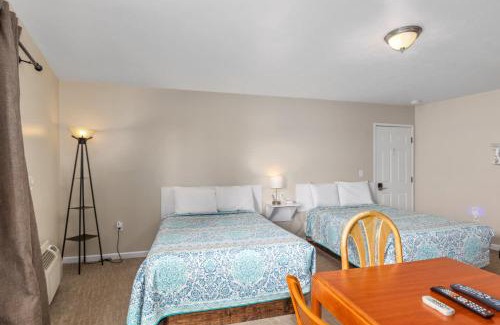 Lake City Hotel | 2 Brand-New Combined Family Studio Apartments