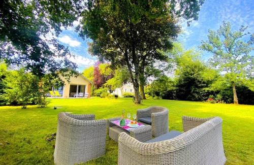 Labosse House | 2 Chambres Nature luxuriante, jeux en famille et Sauna pour 1 à 4 personnes