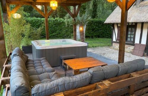 Saint-Georges-du-Vievre House | 2 chaumieres pour vos Week-end et vacances en Normandie