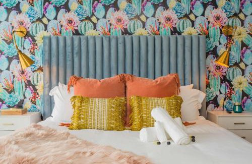 South Nashville House | 2 Chic Townhomes Near Geodis Sleeps 22