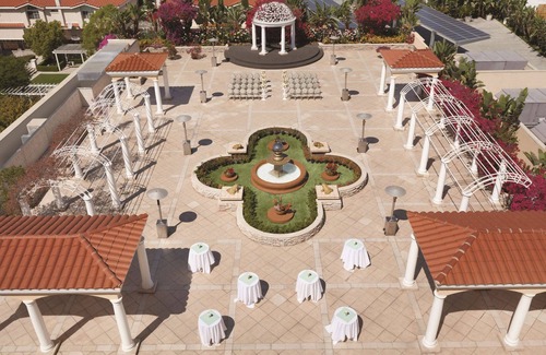 San Gabriel Hotel | 2 Connecting Suites at a Hotel