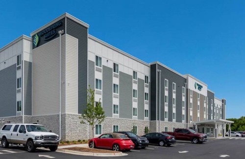 Dupont House | 2 Convenient Rooms w/Fully Equipped Kitchen and Living Room | Near Downtown