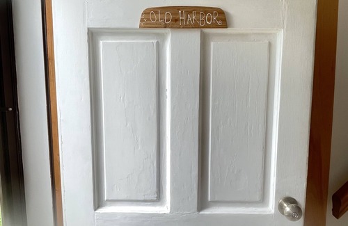 Block Island House | 2 Cozy Bedrooms. NOT whole house. Private entrance. Easy walk to Old Harbor!