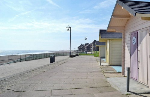 Mablethorpe and Sutton Cottage | 2 Dawson Court - UK33411