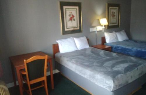 Livingston Apartment | 2 Double Beds Hotel Studio 202