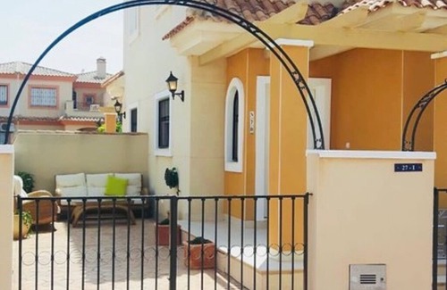 Torre de la Horadada Villa | 2 Double Bedroom, 2 Bathroom Villa with Roof Terrace and Pool - Sleeps 6