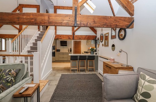 Lyme Regis Cottage | 2 ENGINE HOUSE, pet friendly, with open fire in Lyme Regis
