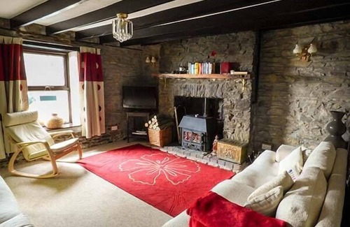 Burry Port Cottage | 2 Graig Cottages