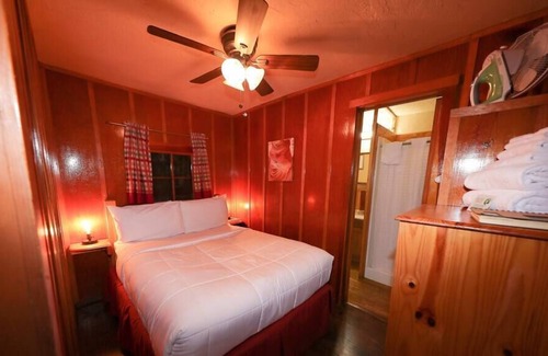 Sedona Cabin | #2 Hilltop Studio Cabin