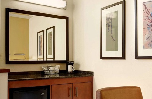 Tucson House | 2 Home-like Suites Near Julian Wash Archaeological Park! Pets Allowed, Parking!