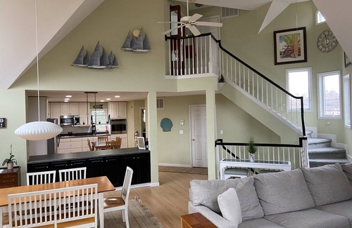 Villas House | 2 houses from Delaware Bay water views & hot tub
