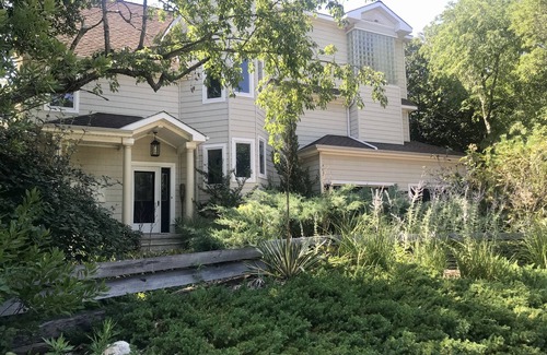 Villas House | 2 houses from Delaware Bay water views & hot tub