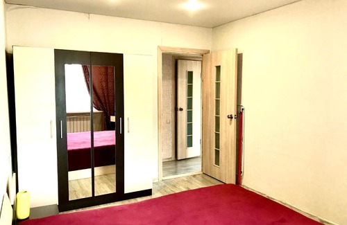 Nizhniy Novgorod City Centre Apartment | 2-х комнатные апартаменты на ул . Максима Горького 161