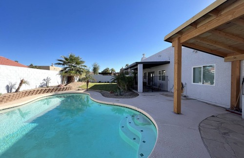 Fortuna Foothills House | 2 king size beds, Heated pool, Patio.& grill & Fast.Wi-Fi