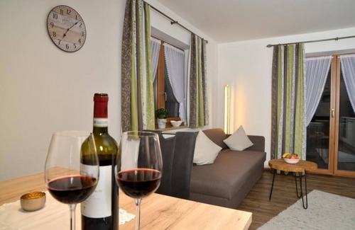 Reit im Winkl Apartment | (2) Komfortable Ferienwohnung 39 m² mit großem Balkon und Panoramabergblick