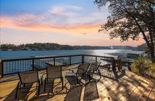 Gravois Mills House | 2 Lakefront Homes: Wide Decks, Great View, Kayaks