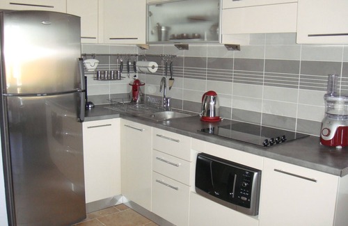 L'Ile-Rousse Apartment | 2* luxury apartment 300m from the beach