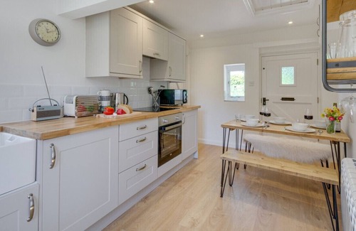 Melton Constable House | 2 Marestail Cottages