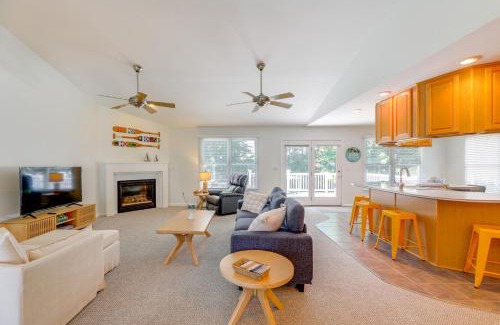 Ocean View House | 2 Mi to Bethany Beach Home with Furnished Deck