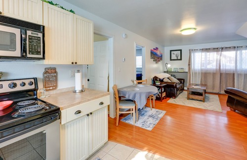 Fairbanks Apartment | 2 Mi to Dtwn: Cozy Getaway in Fairbanks!