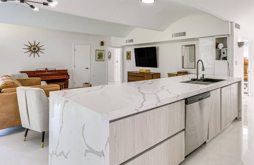Tallahassee House | 2 Mi to FSU: Unique Home w/Patio & Spacious Yard