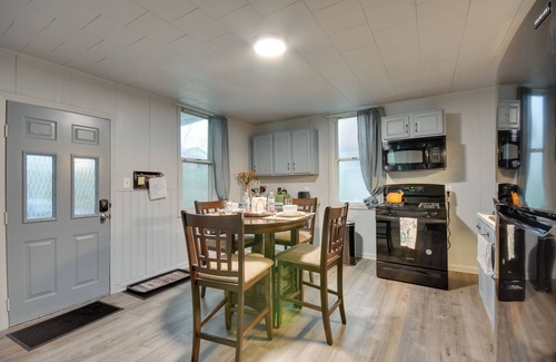 Quincy House | 2 Mi to Historic District: Cozy Home in Quincy!