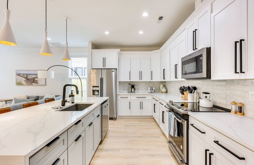 Wilmington House | 2 Mi to Historic Dtwn Wilmington: Luxe Family Home