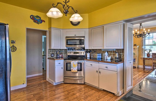 Hot Springs House | 2 Mi to Oaklawn Casino: Home w/Peaceful Yard!