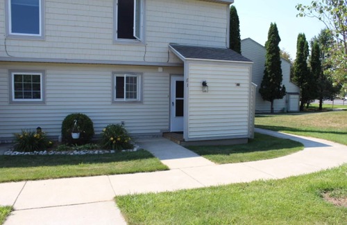 Cedar Condo | 2 miles to Good Harbor Beach, Hiking, Golf, Wine Tasting