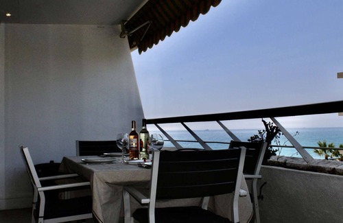 Villeneuve Loubet Beach Apartment | 2-Room Apartment with Sea View and Air Conditioning, Villeneuve-Loubet Beach