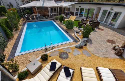 Uhldingen-Muehlhofen Apartment | 2-room family room with WC and shower for max. 4 people