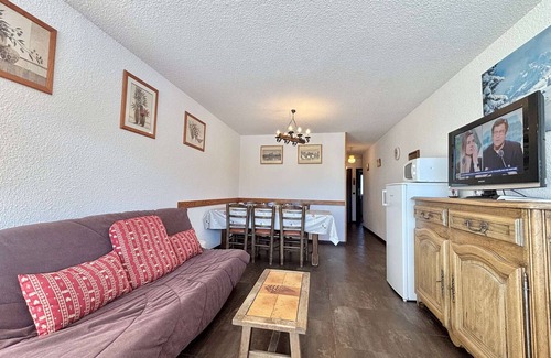 Notre-Dame-de-Bellecombe Apartment | 2-room apartment in Notre-Dame-de-Bellecombe for 6 pers, at the foot of the slopes