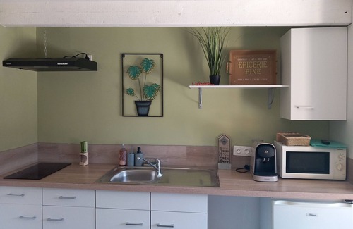 Montournais House | 2-room gîte with terrace 25 minutes from Puy du fou