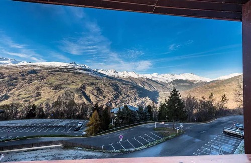 Montchavin Apartment | 2 Rooms for 5 People