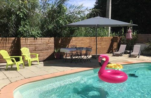 Saint-Andre-de-la-Roche Apartment | 2 rooms, parking, swimming pool, near NICE