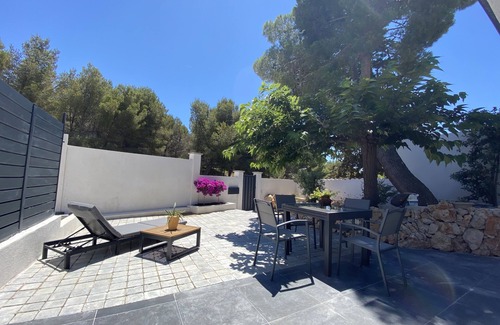 Sausset-les-Pins House | 2 rooms on the ground floor of a renovated villa