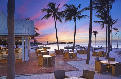 Marathon House | 2 Spacious Rooms in Beachfront Resort w/Lagoon-styled Pool & Free Parking