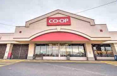 Dalhousie Apartment | 2-Storey Condo in The Fortress with Pool, Gym, WiFi, Parking