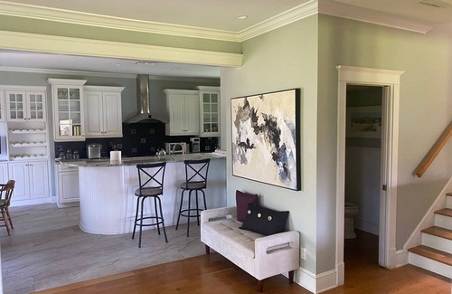 Riverside Park House | 2 Story Home w/Hot tub in Old Historic District 2.5 mile to downtown Fort Myers.