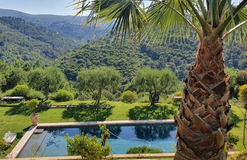 Saint-Roman Apartment | 2 Suites de Luxe Dans Demeure Niçoise
