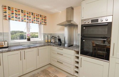 Porthgain Cottage | 2 Sunny Hill