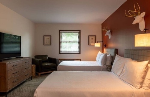 Schroon Lake Hotel | 2 Units | Family Resort with Dining Options | Relaxing Lakeside w/Scenic View
