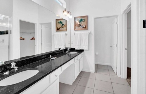 Seasons House | 2 Units in Bella Vida Resort--Up to 40 Guests! Perfect for Large Groups!