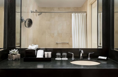 Central New York City Hotel | 2 Units, Studio Room 2 Queen Beds, The Michelangelo Hotel, Parking