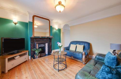 Beccles House | 2 Wissett Cottages