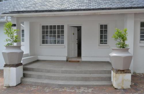 Woodmead House | 2 Woodmead Suites