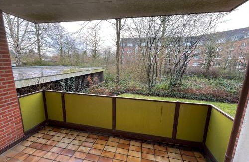 Kiel Apartment | 2-Zimmer Monteurwohnung mit großem Balkon
